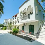 Vassilis Paradise Garden Агиос-Георгиос-Пагон