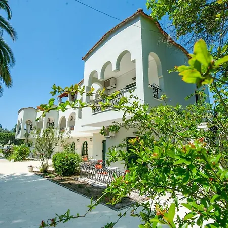 Vassilis Paradise Garden