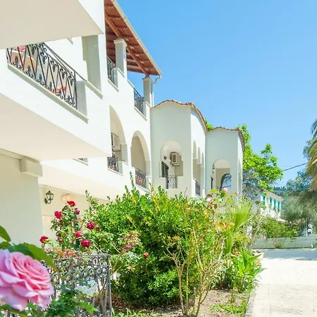 Vassilis Paradise Garden 3* Agios Georgios Pagon