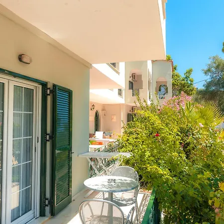 Vassilis Paradise Garden