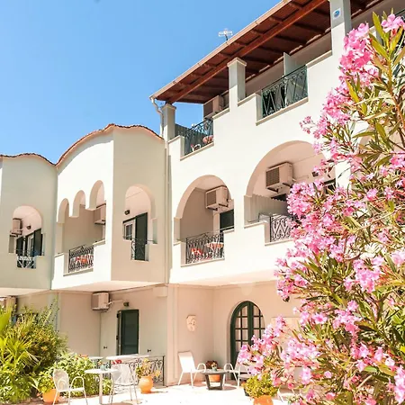 Vassilis Paradise Garden Agios Georgios Pagon