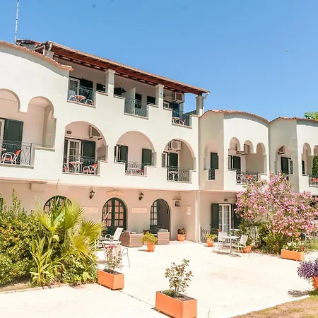 Vassilis Paradise Garden Hotel 3*