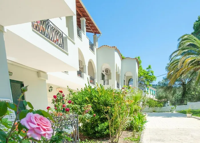 Vassilis Paradise Garden 3* Agios Georgios Pagon