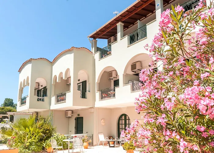 Vassilis Paradise Garden Agios Georgios Pagon