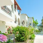 Vassilis Paradise Garden 3* Ájosz Jeórjosz Págon